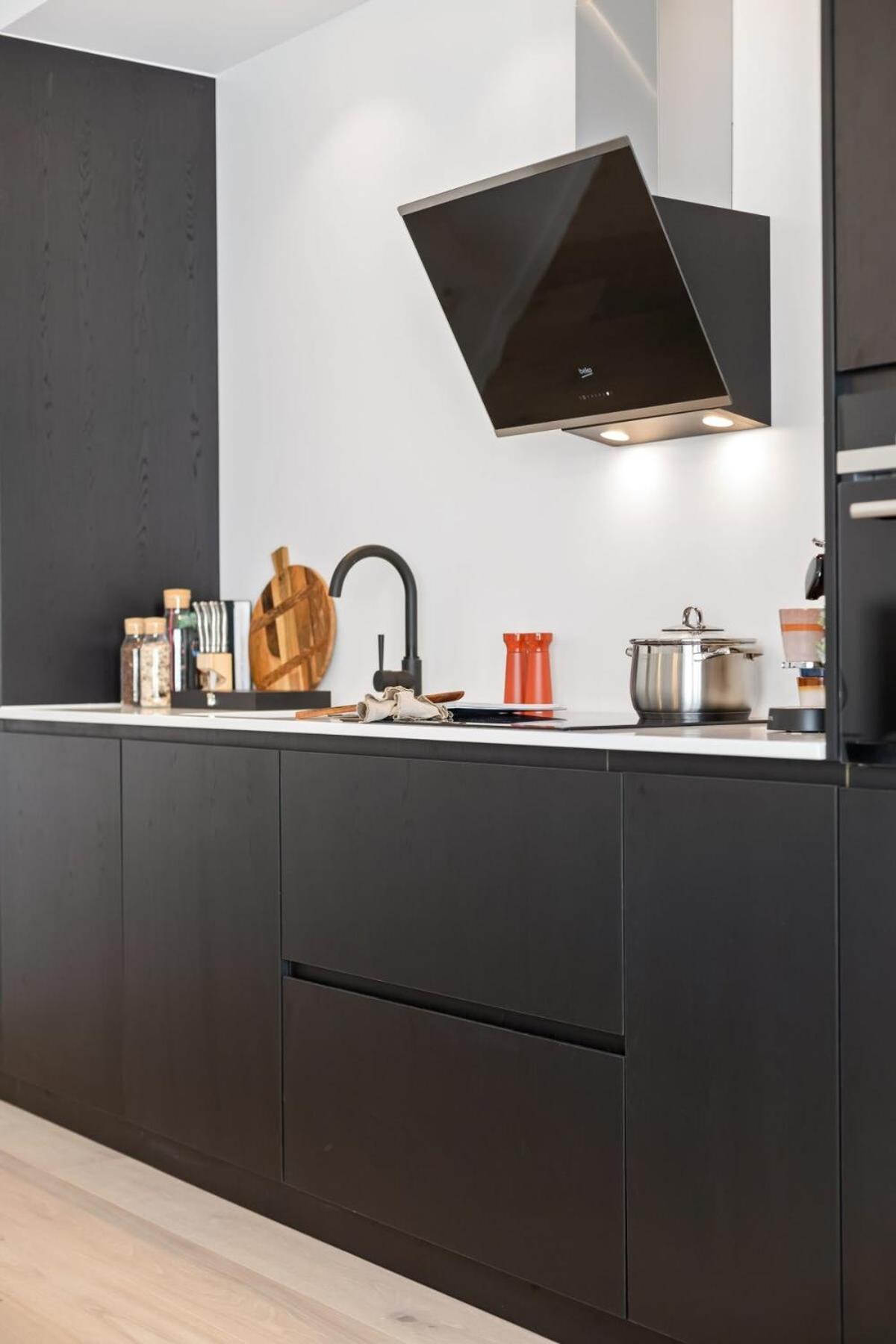 Huswell - Renovated Apartment In The Heart Of Oostende Eksteriør bilde