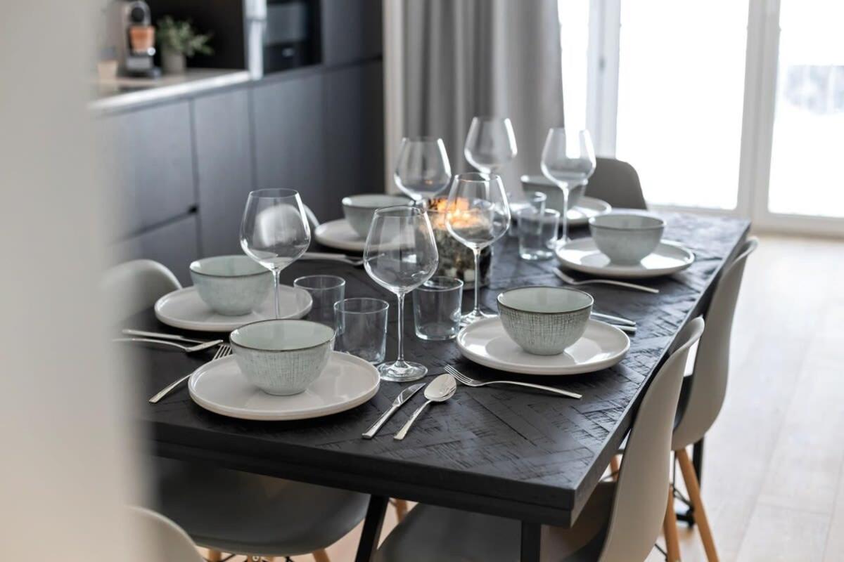 Huswell - Renovated Apartment In The Heart Of Oostende Eksteriør bilde